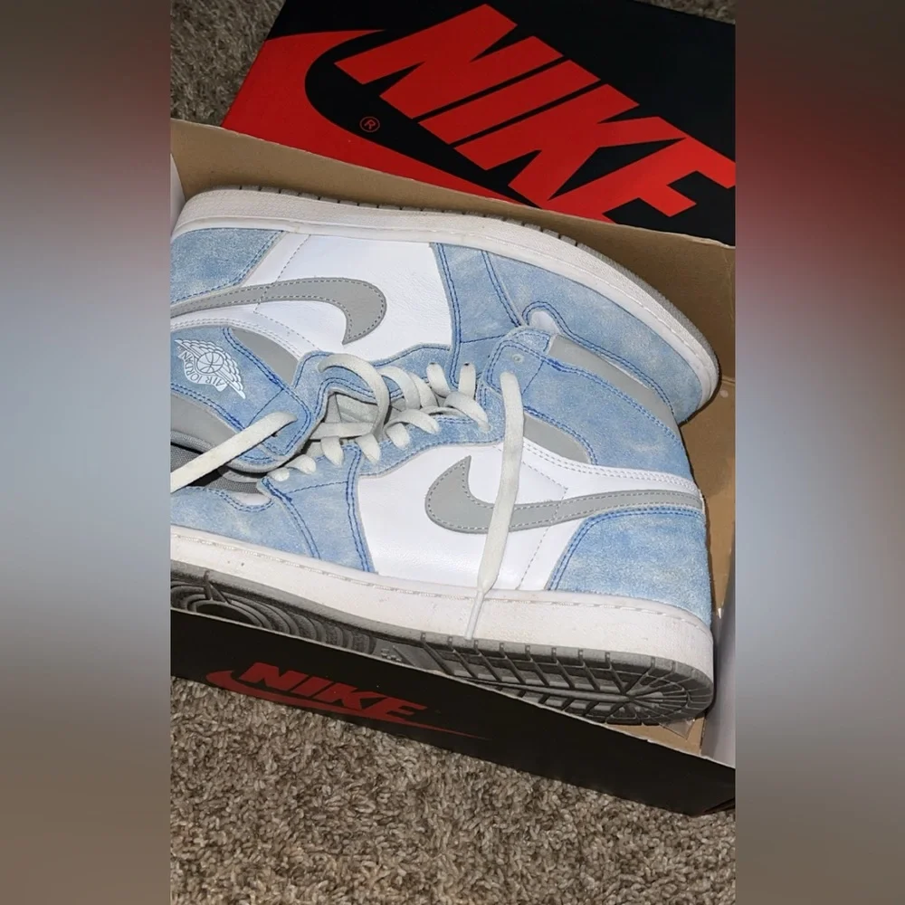Retro 1 hyper royals